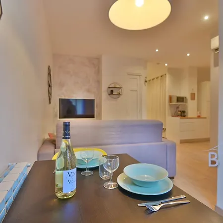 Carre D'or 2p A Deux Pas De La Vakantiehuis Nice