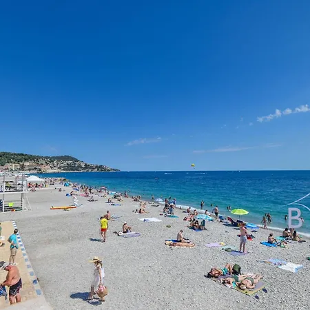 Carre D'or 2p A Deux Pas De La